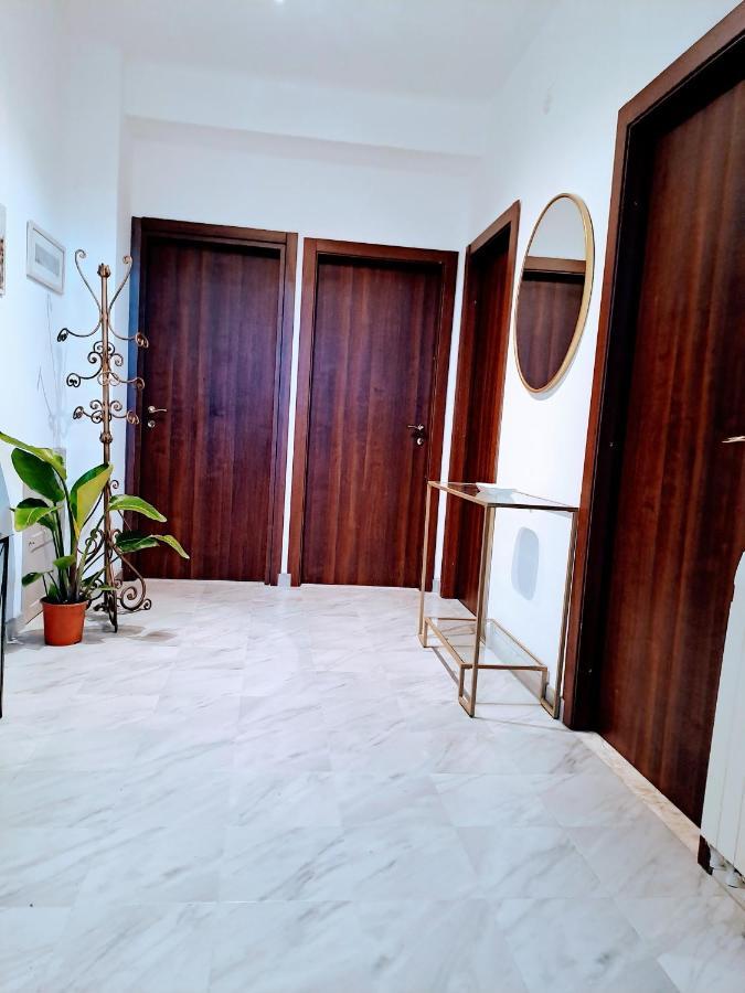 Tao Charming Apartment Taormina Bagian luar foto