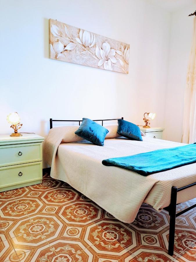 Tao Charming Apartment Taormina Bagian luar foto
