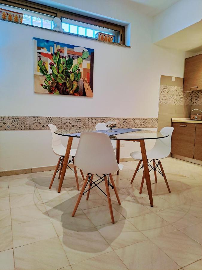 Tao Charming Apartment Taormina Bagian luar foto